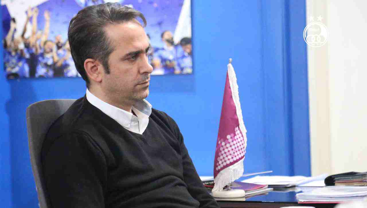 پیام پنهان برای استقلال؛ حضور همزمان علی خطیر و حجت کریمی کنار رییس‌ جمهور