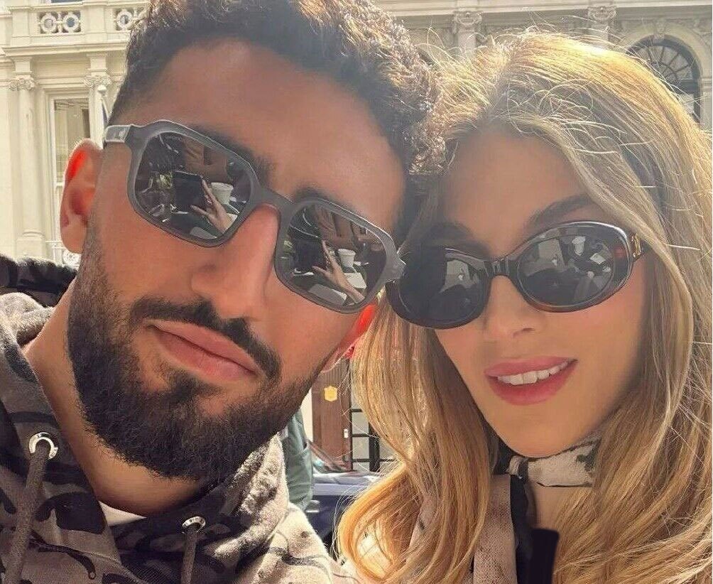 اللهیار صیادمنش و همسرش اللهیار صیادمنش و همسرش