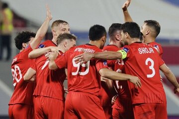 تراکتوری ها در ساختمان سبز رنگ/ با حضور مالکان و اعضای هیأتمدیره سه باشگاه لیگ برتری در مجلس چه گذشت؟ تراکتوری ها در ساختمان سبز رنگ/ با حضور مالکان و اعضای هیأتمدیره سه باشگاه لیگ برتری در مجلس چه گذشت؟