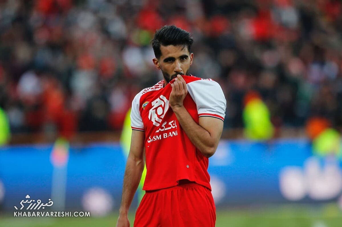 از پرسپولیس پیشنهاد برسد جواب مثبت میدهم/ دوستان خوبی در ایران دارم و طارمی در اینتر بازی کرده است از پرسپولیس پیشنهاد برسد جواب مثبت میدهم/ دوستان خوبی در ایران دارم و طارمی در اینتر بازی کرده است