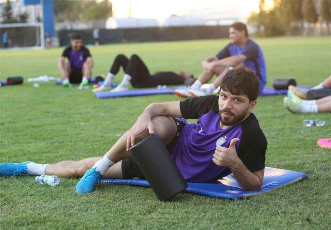 هشدار پزشکان به ماشاریپوف: باید پایت را عمل کنی هشدار پزشکان به ماشاریپوف: باید پایت را عمل کنی