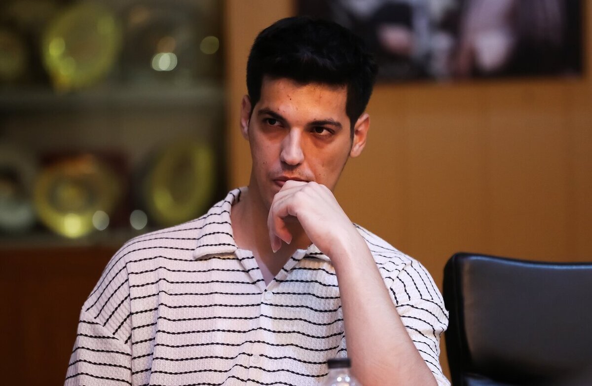 آخرین شرایط صابر کاظمی؛ به اتفاقی بالاتر از اقدام پزشکی نیاز است / کاری از پرفسور سمیعی برنمیآید؟ آخرین شرایط صابر کاظمی؛ به اتفاقی بالاتر از اقدام پزشکی نیاز است / کاری از پرفسور سمیعی برنمیآید؟