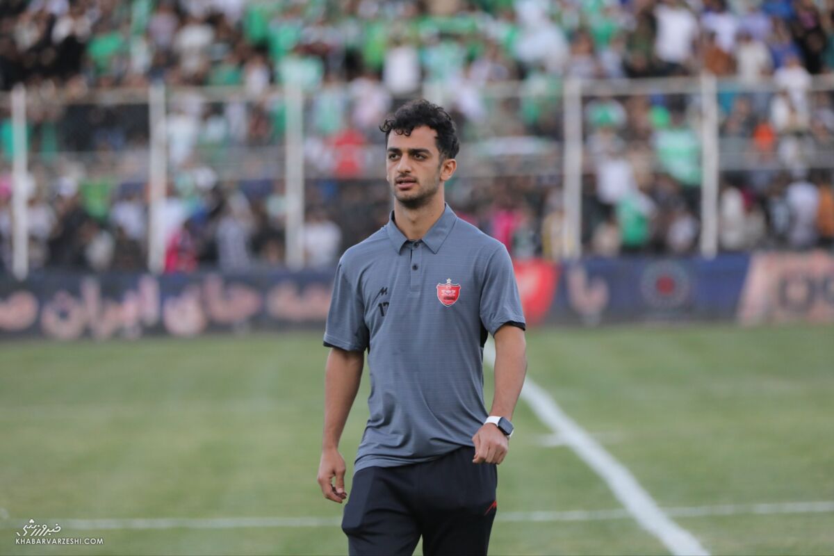 دعوای پرسپولیس و یک باشگاه بر سر ۱۵,۰۰۰,۰۰۰,۰۰۰ تومان/ بازیکن ما را پس بدهید! دعوای پرسپولیس و یک باشگاه بر سر ۱۵,۰۰۰,۰۰۰,۰۰۰ تومان/ بازیکن ما را پس بدهید!