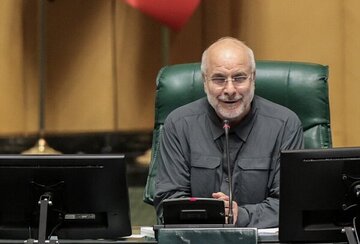 قالیباف: استیضاح وزرا سیاسی نیستند/ اگر چارهای جز استیضاح نباشد، از حق خود برای استیضاح استفاده می کنیم قالیباف: استیضاح وزرا سیاسی نیستند/ اگر چارهای جز استیضاح نباشد، از حق خود برای استیضاح استفاده می کنیم