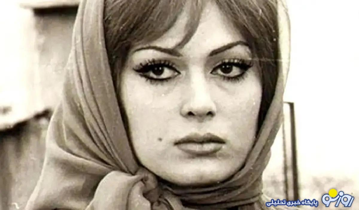 «آذر شیوا» با سبیل و در ۲۵ سالگی؛ سال ۱۳۴۴