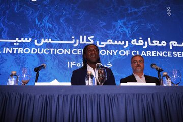 فیفا سفر سیدورف به ایران را لغو کرد! فیفا سفر سیدورف به ایران را لغو کرد!