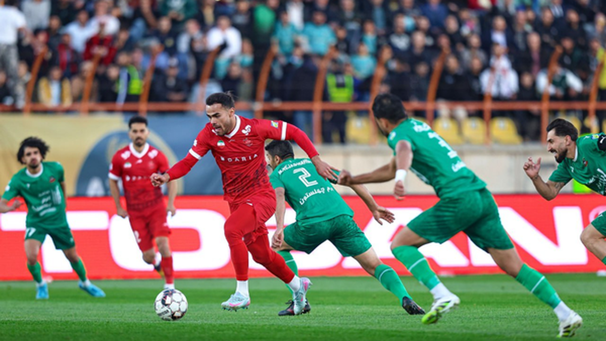 احکام شبانه و ضربتی کمیته انضباطی علیه استقلال و پرسپولیس احکام شبانه و ضربتی کمیته انضباطی علیه استقلال و پرسپولیس