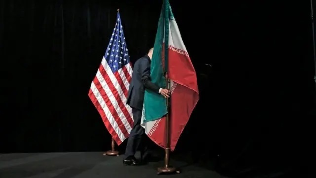ادعای العربیه: انتظار میرود که گشایشی بین آمریکا و ایران حاصل شود / پاسخ ایران آینده ذخایر اورانیوم غنیشده را به موفقیت مذاکره مرتبط کرده ادعای العربیه: انتظار میرود که گشایشی بین آمریکا و ایران حاصل شود / پاسخ ایران آینده ذخایر اورانیوم غنیشده را به موفقیت مذاکره مرتبط کرده