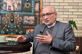 هشدار مرعشی درباره سپردن تریبون به گویندگان بی‌تجربه و تخریب سرمایه‌های کشور