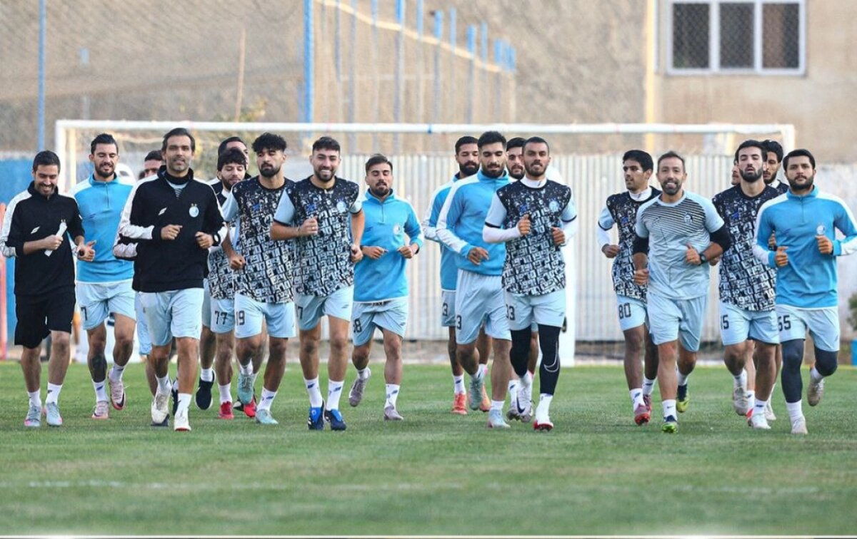 بمب پرسپولیس در آستانه توافق با استقلال | قرارداد دو بازیکن با آبی ها؛ به زودی بمب پرسپولیس در آستانه توافق با استقلال | قرارداد دو بازیکن با آبی ها؛ به زودی