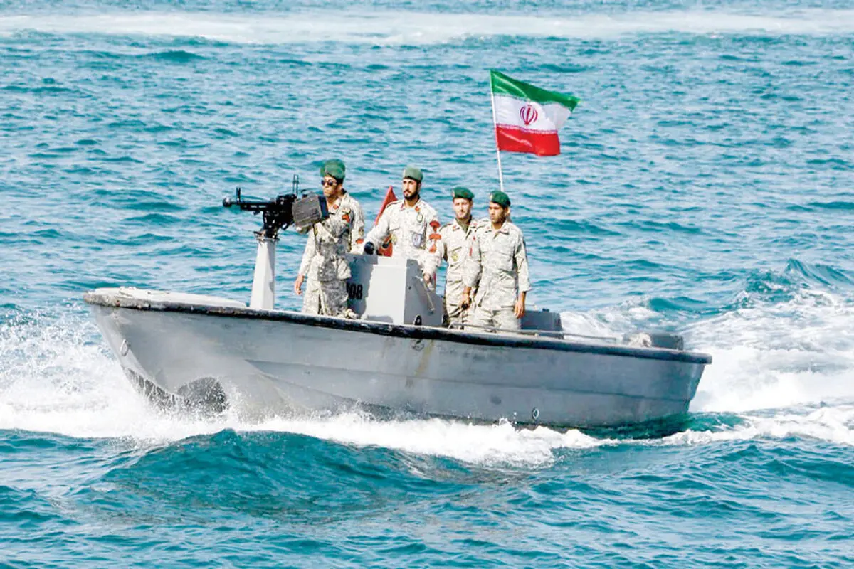 ایران و عمان بر تنگه مسلط شدند!