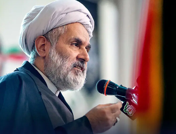 حسین طائب با سخنان و رویکردی متفاوت