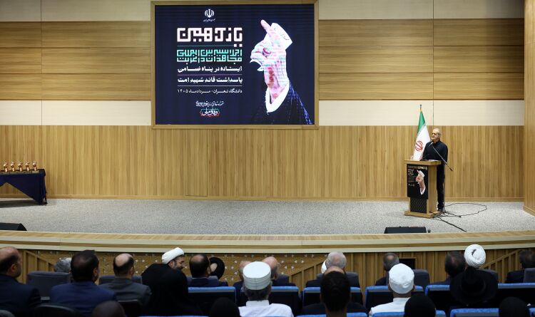 پزشکیان: محاسبات دشمنان بر پایه داده‌های هوش مصنوعی نقش بر آب شد