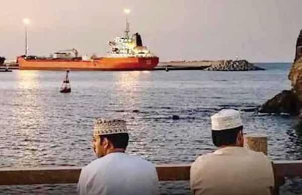 مدیریت تنگه هرمز صرفا باید در اختیار ایران باشد مدیریت تنگه هرمز صرفا باید در اختیار ایران باشد