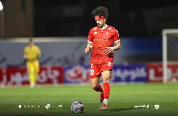 سرباز پرسپولیس از تیم جدا شد! سرباز پرسپولیس از تیم جدا شد!