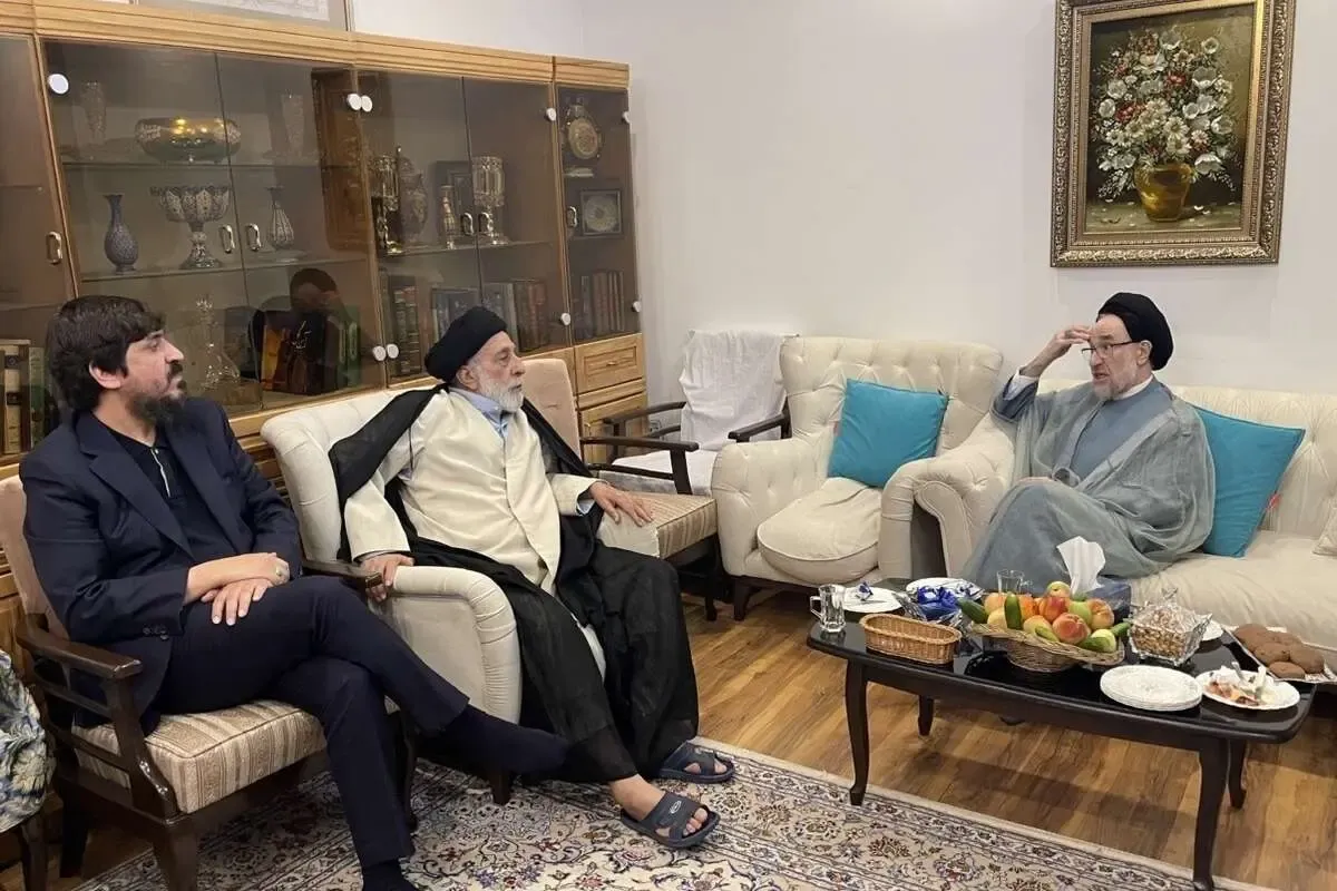 خاتمی+و+سید+هادی+خامنه+ای (1)