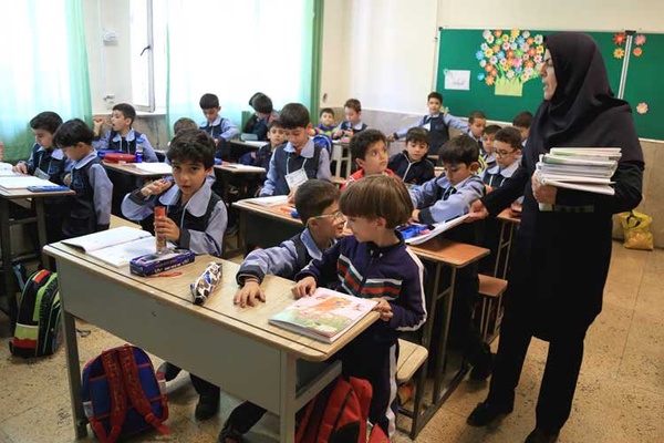 آموزش و پرورش: مدارس از اول مهر حضوری بازگشایی می‌شوند