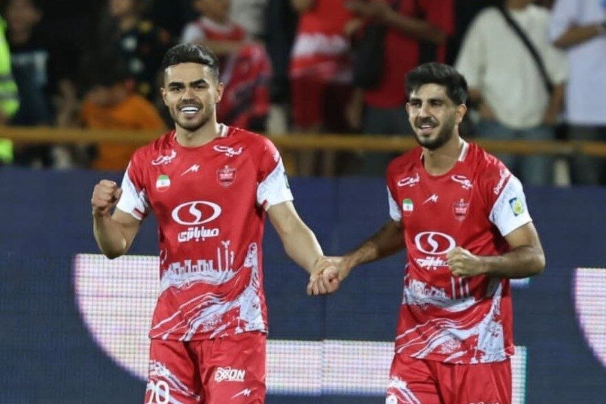 اورونوف و برادرش ایران را ترک کردند