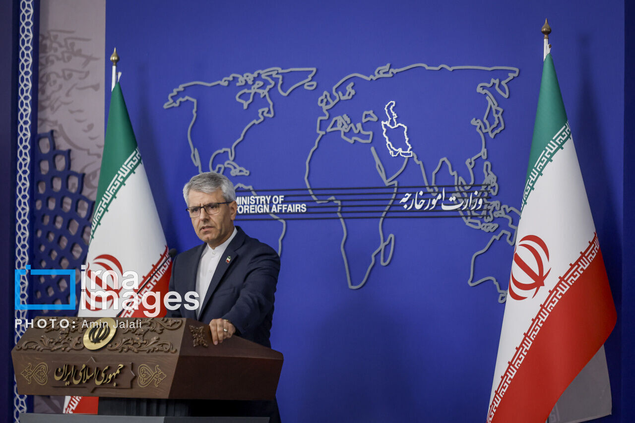 بقائی: ایران دیکته آمریکایی را نمی‌پذیرد