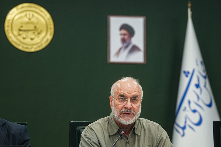 قالیباف جنک و مذاکره را در کنار هم پیشنهاد داد!